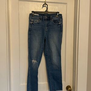 GAP Women's Medium Blue Skinny Jeans with Knee Distress
